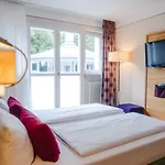 Raphael Im Allgaeu 3*